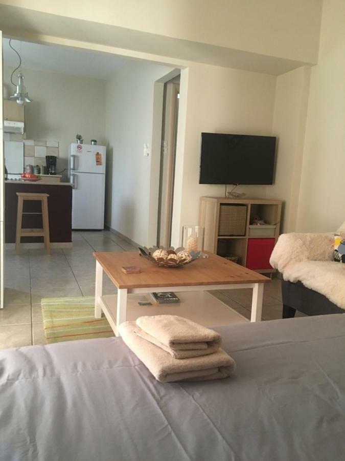 Cozy And Quiet Mini City Apartment Tríkala Eksteriør bilde